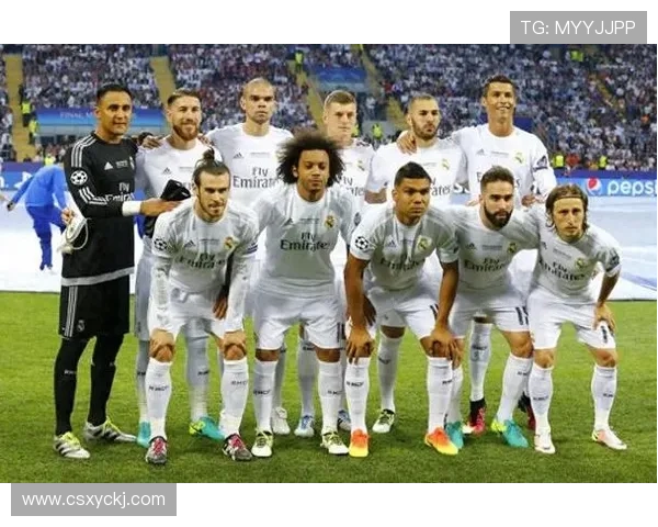 美国最美足球女星的魅力与成就揭示了女性运动员的风采与力量